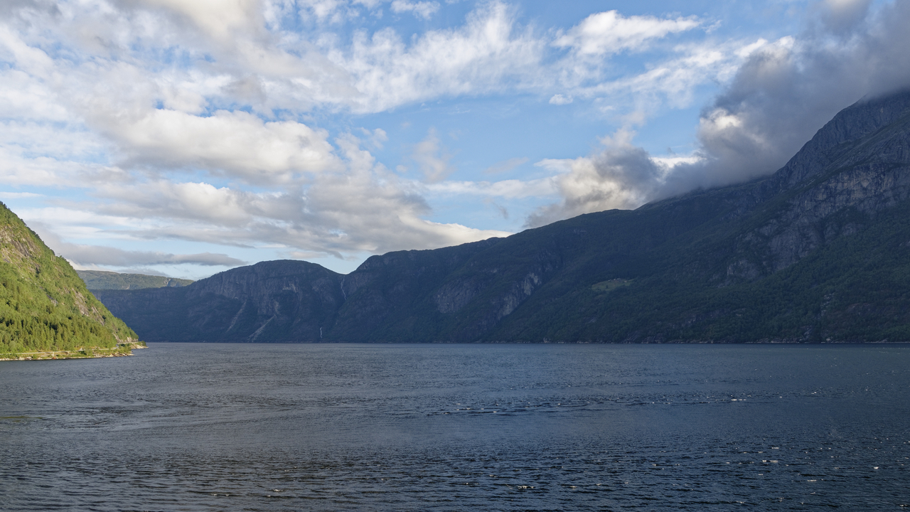 20180621 063007 , Eidfjord, Hordaland, Norway